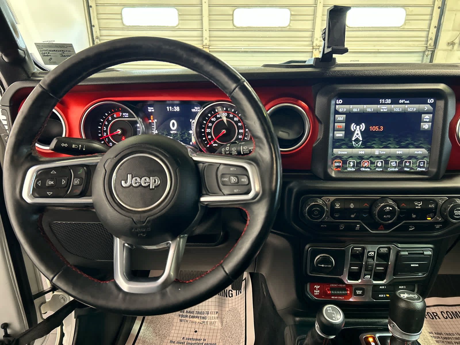 Used 2019 Jeep Wrangler Unlimited Rubicon AWD/4WD image 8