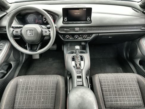 Used 2024 Honda HR-V Sport image 18