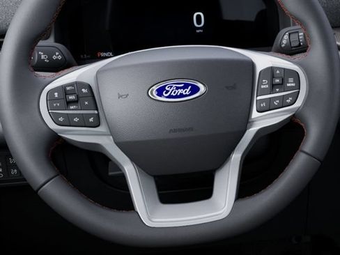 New 2027 Ford Explorer Active w/ Active Comfort Package RWD image 12