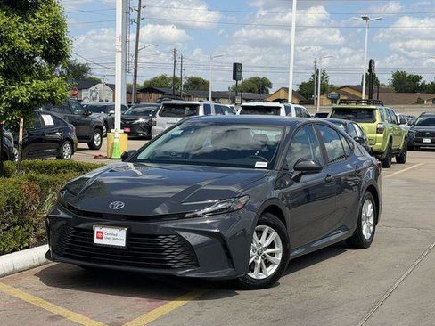 Certified 2025 Toyota Camry LE FWD image 2