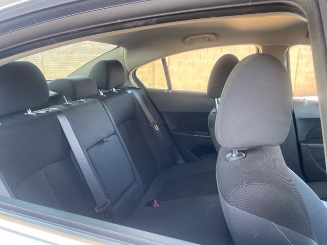 Used 2011 Chevrolet Cruze LT FWD image 6