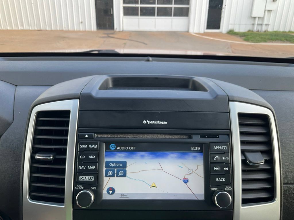 Used 2017 Nissan Frontier PRO-4X AWD/4WD image 14