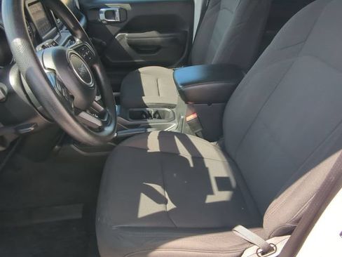 Used 2023 Jeep Wrangler Unlimited Sport AWD/4WD image 11