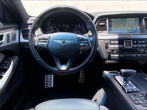 Used 2018 Genesis G80 3.3T Sport RWD image 14