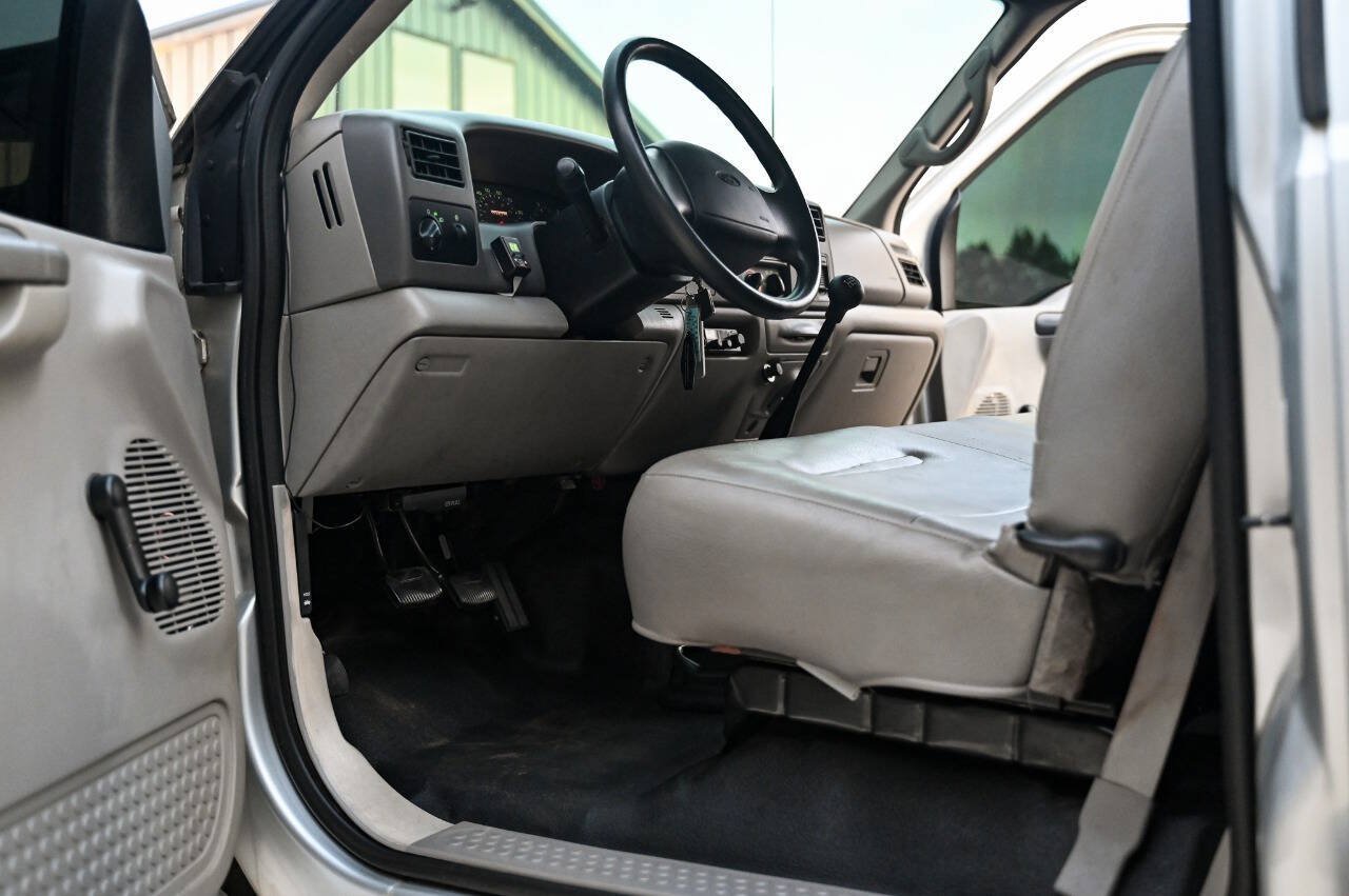 Used 2001 Ford F350 XLT AWD/4WD image 77