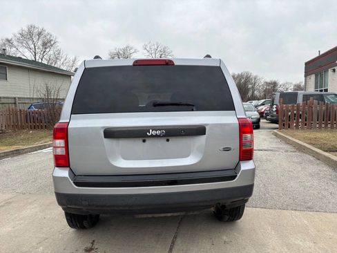 Used 2014 Jeep Patriot Sport image 27