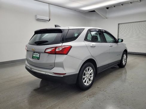 Used 2018 Chevrolet Equinox LS image 10