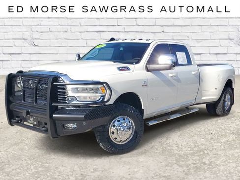 Used 2023 RAM 3500 Laramie AWD/4WD image 1