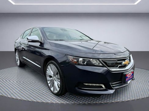 Used 2018 Chevrolet Impala Premier w/ Premier Confidence Package FWD image 10