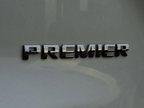 Used 2020 Chevrolet Blazer Premier w/ Driver Confidence II Package image 31