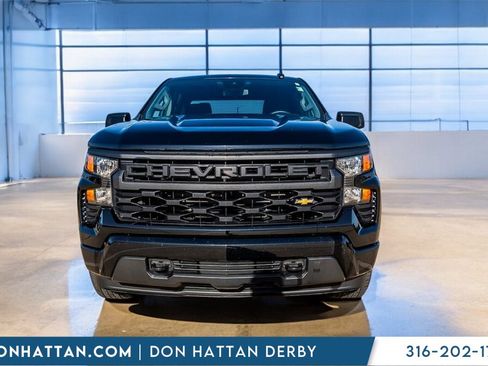 Used 2022 Chevrolet Silverado 1500 Custom image 23