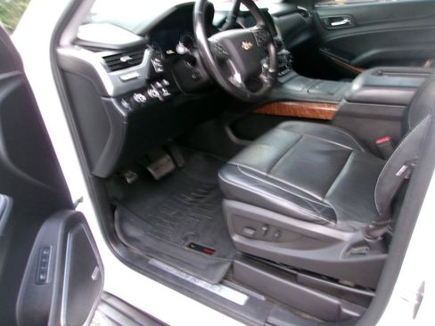 Used 2016 Chevrolet Tahoe LTZ AWD/4WD image 14