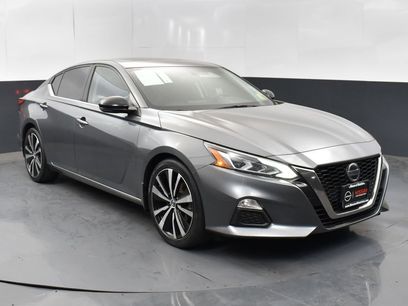 Used 2019 Nissan Altima 2.5 SR w/ SR Premium Package