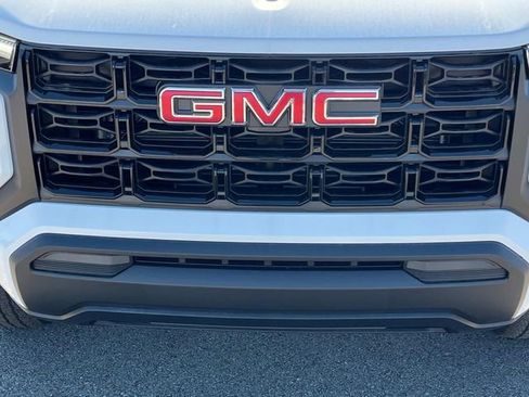 New 2026 GMC Canyon Elevation image 10