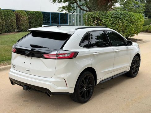 Used 2020 Ford Edge ST-Line w/ Cold Weather Package AWD/4WD image 5