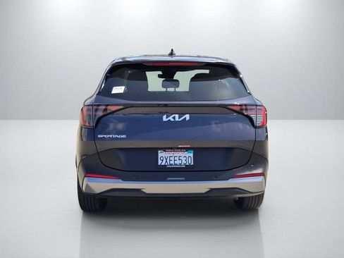 Used 2026 Kia Sportage LX w/ LX Convenience Package FWD image 5