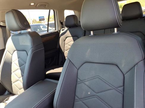 New 2026 Volkswagen Atlas SE image 14