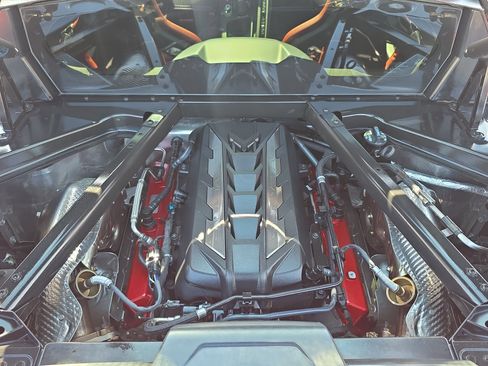 Used 2024 Chevrolet Corvette Stingray Coupe w/ Battery Protection Package RWD image 11