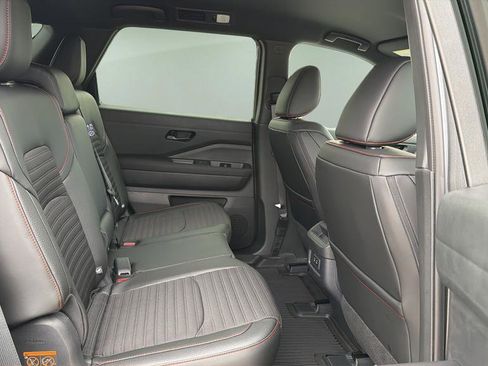 New 2026 Nissan Pathfinder Rock Creek AWD/4WD image 15