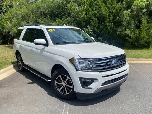 Used 2020 Ford Expedition XLT w/ Equipment Group 202A AWD/4WD image 1