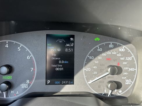 Used 2024 Toyota Corolla Cross Hybrid Nightshade Edition image 16