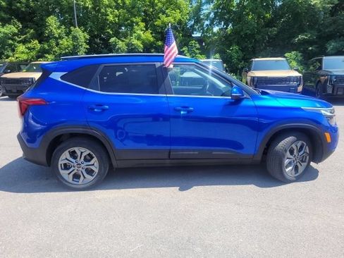 Certified 2024 Kia Seltos S AWD/4WD image 6