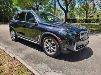 Used 2025 BMW X5 xDrive50e AWD/4WD video 1