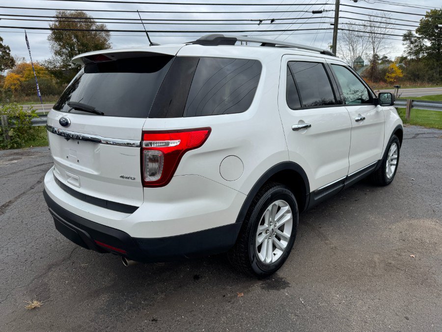 Used 2014 Ford Explorer XLT w/ Equipment Group 202A AWD/4WD image 5