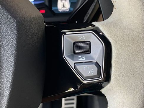 Used 2021 Lamborghini Aventador SVJ image 23