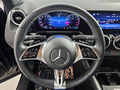 Certified 2025 Mercedes-Benz GLA 250 image 17