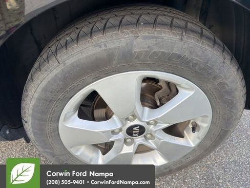 Used 2018 Kia Soul image 12