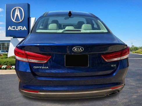 Used 2016 Kia Optima EX w/ Premium Package image 3