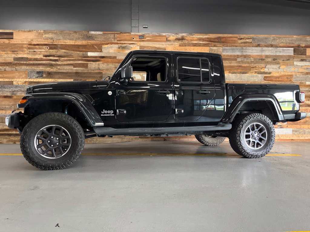Used 2021 Jeep Gladiator Overland w/ LED Lighting Group AWD/4WD image 20