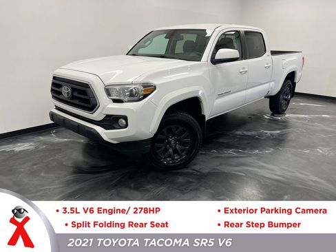Used 2021 Toyota Tacoma SR5 image 1