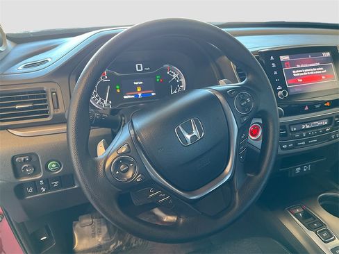 Used 2023 Honda Ridgeline Sport image 11