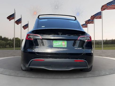 Used 2022 Tesla Model Y Performance AWD/4WD image 6