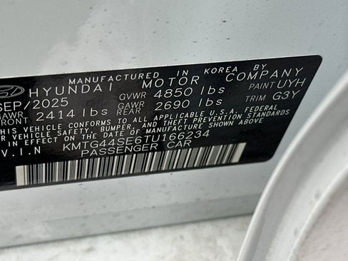 New 2026 Genesis G70 3.3T Sport Prestige image 28