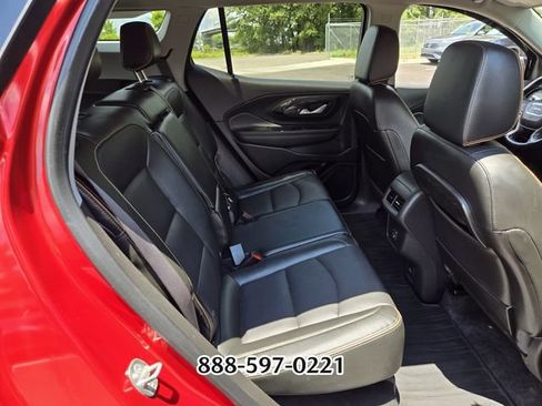 Used 2022 GMC Terrain AT4 w/ Infotainment Package II AWD/4WD image 18
