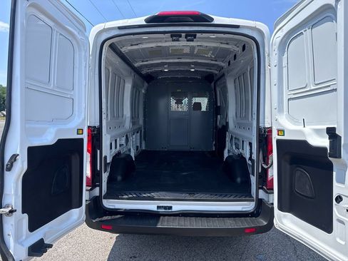 Used 2025 Ford Transit 250 148 Medium Roof Extended AWD image 34