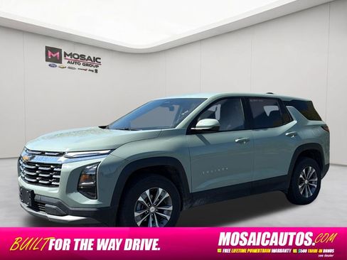 Used 2026 Chevrolet Equinox LT w/ Convenience Package II AWD/4WD image 3
