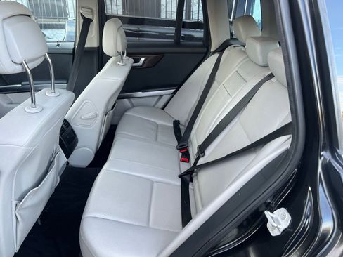 Used 2014 Mercedes-Benz GLK 350 4MATIC w/ Premium 1 Package image 22