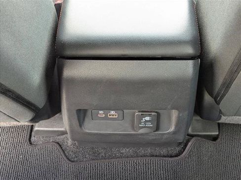 Used 2025 Nissan Frontier PRO-4X w/ Pro Convenience Package AWD/4WD image 15