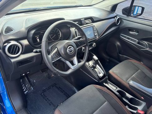 Used 2022 Nissan Versa SR w/ Trunk Package FWD image 8