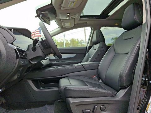 Certified 2025 Nissan Murano SL w/ Cargo Package AWD/4WD image 14