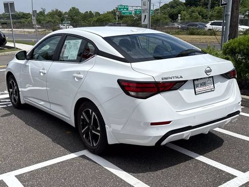 Certified 2025 Nissan Sentra SV FWD image 6