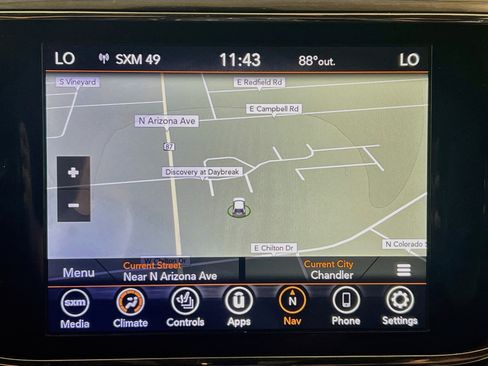 Used 2020 Jeep Grand Cherokee Altitude AWD/4WD image 9