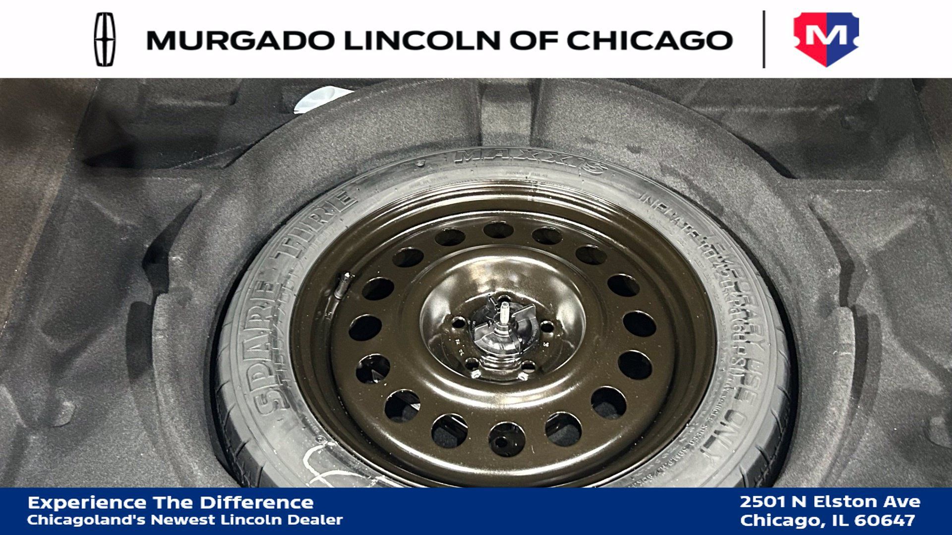 Used 2024 Lincoln Corsair Reserve w/ Equipment Group 202A FWD image 32