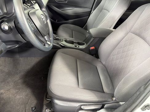 Used 2024 Toyota Corolla LE FWD image 12