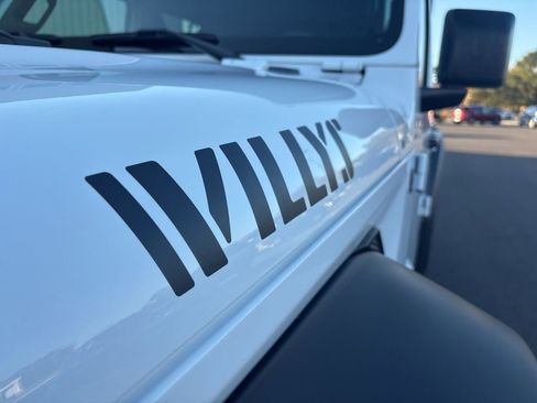 Used 2021 Jeep Wrangler Unlimited Sport image 18