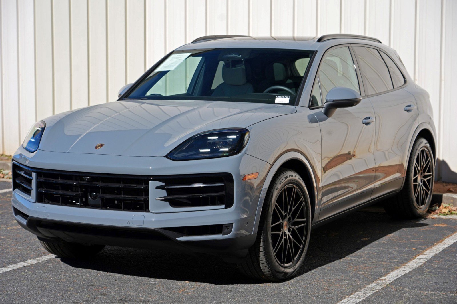Used 2026 Porsche Cayenne AWD/4WD image 51